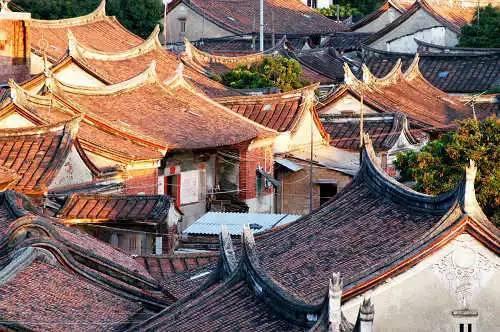 徽州宴因卫生问题被罚款5000元，餐饮店的食品安全该如何保障？游戏画面